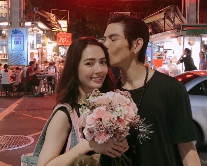 郭碧婷|郭碧婷38岁生日向家未公开祝福,郭爸爸做了一桌子菜为女儿庆生