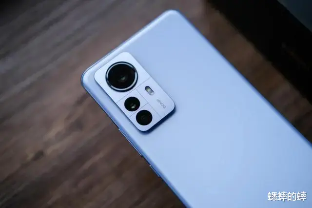 小米科技|小米12S对比iPhoneXS:差距无法接受