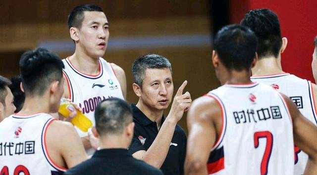 广州队|战神归来！广州2米06悍将正式加盟 天赋不逊张镇麟 郭士强得偿所愿