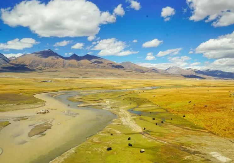 杭州|横跨5千公里的火车,沿途观光停不下来,被游客称为:观光列车