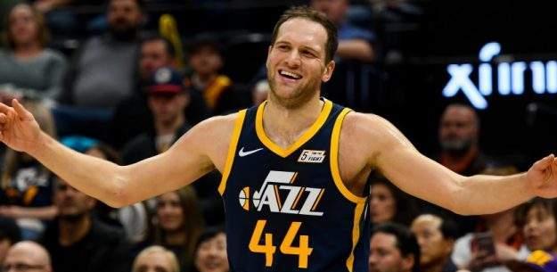 自由市场上的四位香饽饽锋线球员,得到一位便可迅速提升球队