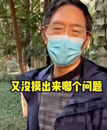 一百多公斤摩托车被老人损坏,向其监护人索赔竟避而不见