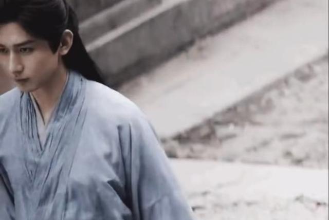 成毅|没有女主,没有CP?成毅造型布衣麻衫出圈,网友:看完很像一个人