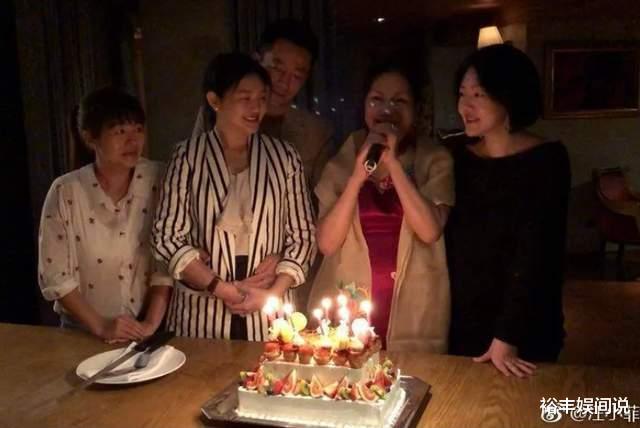 汪小菲|大S妈回应汪小菲！声称张兰骂她全家半小时，离婚条件都在合同中