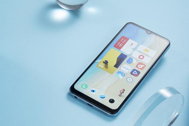 vivo|vivo Y33s图赏：梦幻与灵动交织的“星云蓝”