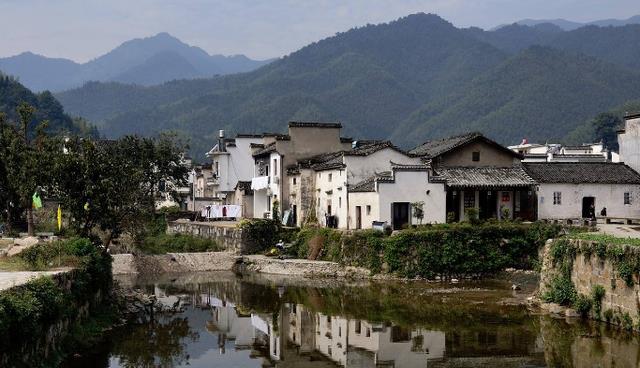 山东省|安徽有一特色古村，耗时20年建成清代古民居，有山有水，风光无限