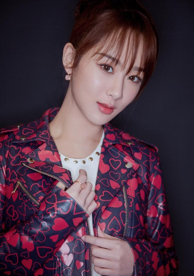 女孩|还记得《欢乐颂》里的杨紫吗?绯闻后口碑下滑?