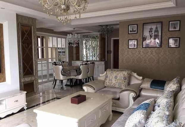 老公拆掉主卧的墙,做了个透明厕所,看到这效果气得我说不出话