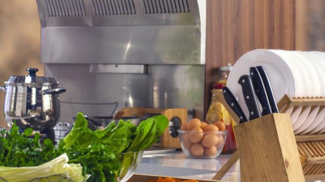 厨房油烟机污渍巨难洗！教你4个小妙招！