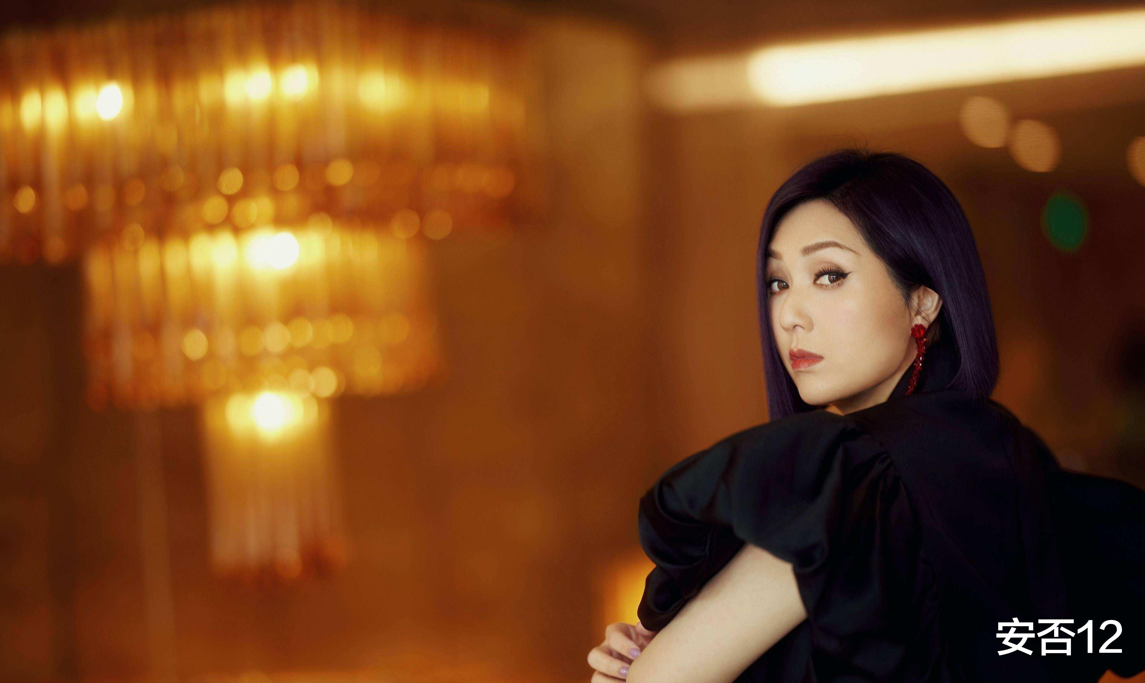 千禧年是华语女歌手质量井喷的一年，盘点一下2000年女性专辑