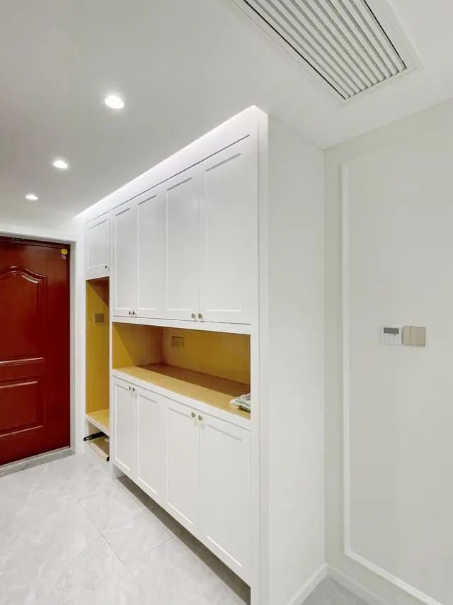 新房全包出去,保洁做完就很漂亮,还没家具先给大家分享一下