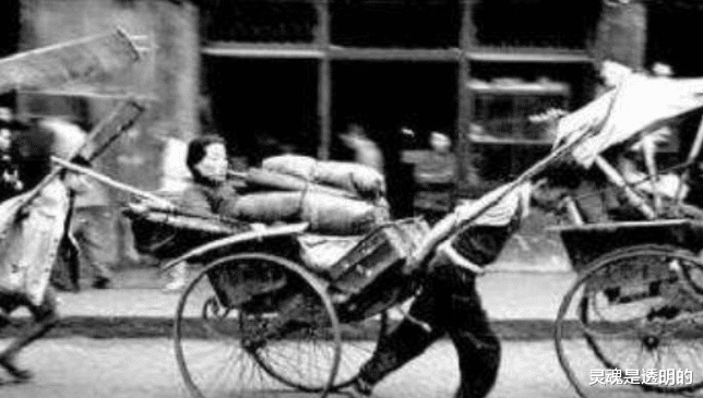 黄包车夫的悲惨命运:要么累死,要么饿死,几乎活不过40岁