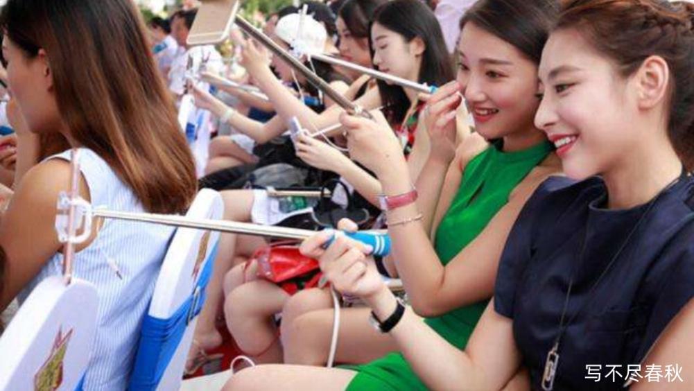 人际关系|现在的年轻人为什么喜欢当网红呢