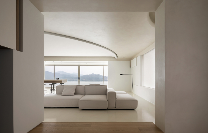 坚持极简主义装修,280㎡装完太高级,仅凭一个客厅就圈粉无数