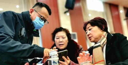 网络安全|微信转账出现“异常”提示，还能转账吗？过来人：保护好个人财产