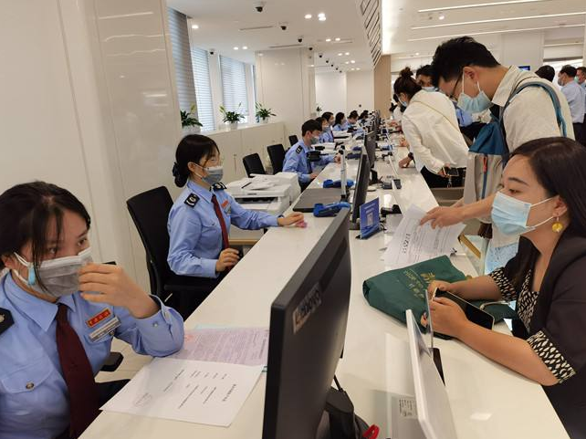 电子商务|作为智能办公设备，高拍仪在各行业的办公应用中非常重要