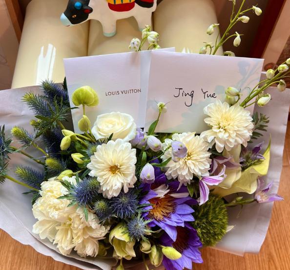 |网曝华晨宇王悦伊分手，女方手臂情侣纹身重现，疑和前任藕断丝连