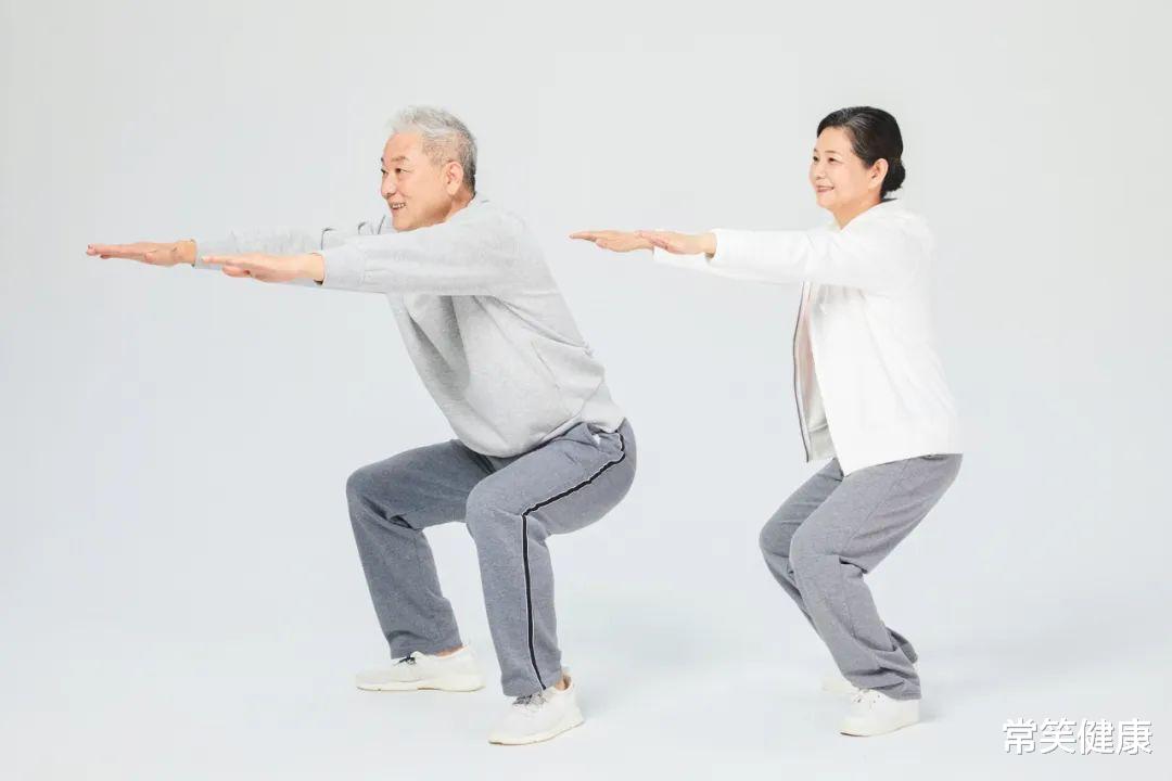 疾病|6个简单动作,让你从头到脚健康自测!