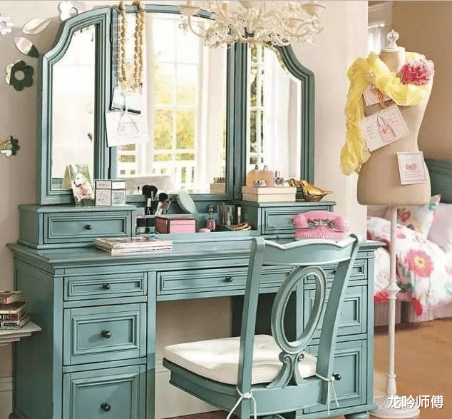 龙吟师傅给大家说说家中镜子的摆放问题