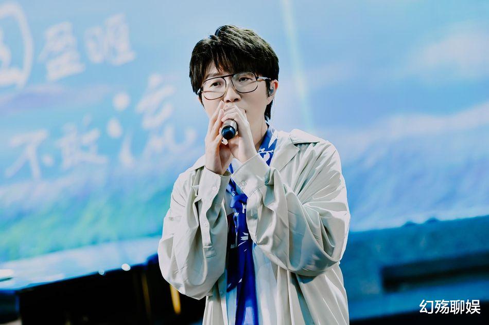 毛不易|毛不易为何能用歌声打动观众？