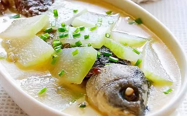 天热煲这6种汤,清新口气,口臭拜拜