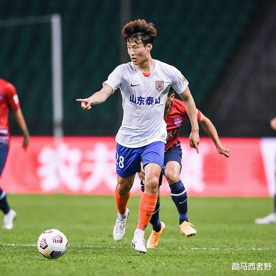 俄超|在俄罗斯足球联赛踢球的东亚球员们