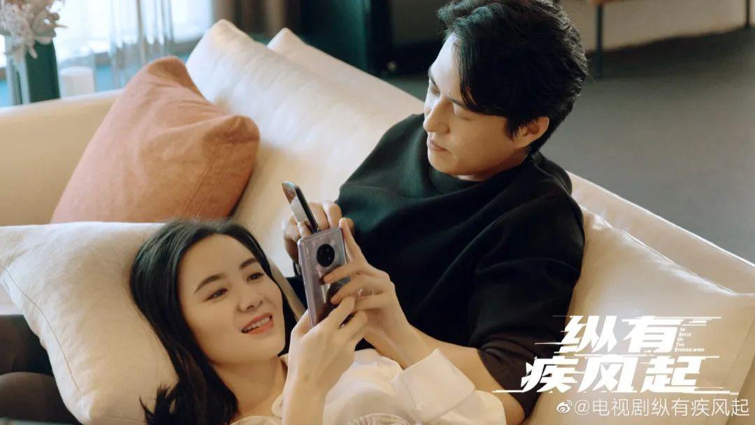 职业教育|8天收视第二，中国职场剧的“天花板”，这次被靳东新剧改写了？