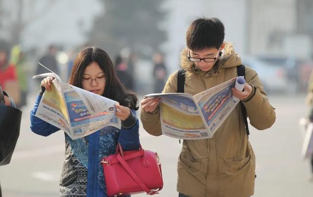 |“啃老”出现新花样,家长根本没感觉,还在感叹子女有出息了