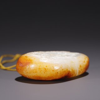 和田玉籽料|旧藏·和田玉籽料黄财神原石雕