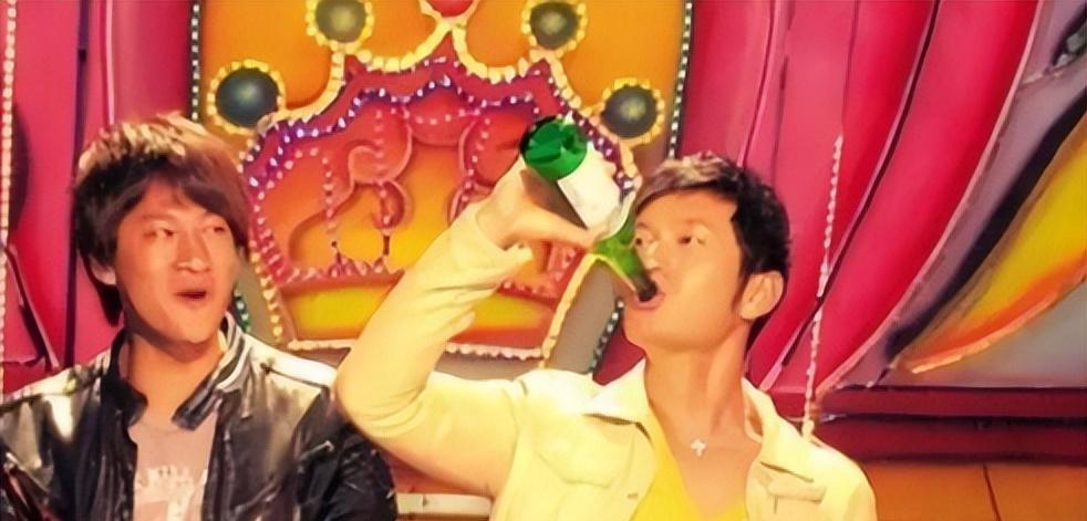 黄晓明|44岁的黄晓明，还在为身高“自卑”？