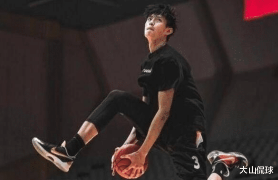 选秀|曾凡博一只脚已经迈进NBA