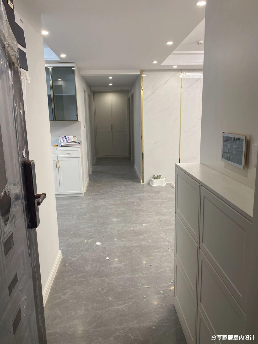 辛苦9个月装修完工,不含家具花了17W,全屋打扫干净效果还不错!