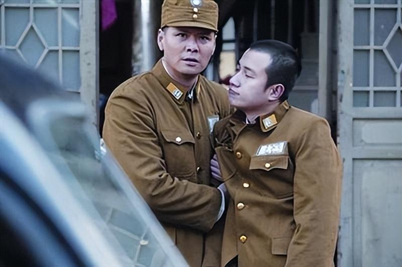 张若昀|同样是演周卫国,将文章和张若昀放一起看,差别一下子就出来了