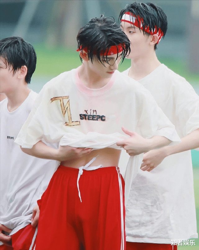 丁程鑫|太过懂事也是坏事？杨幂见解“人间清醒”，丁程鑫则让人心疼不已