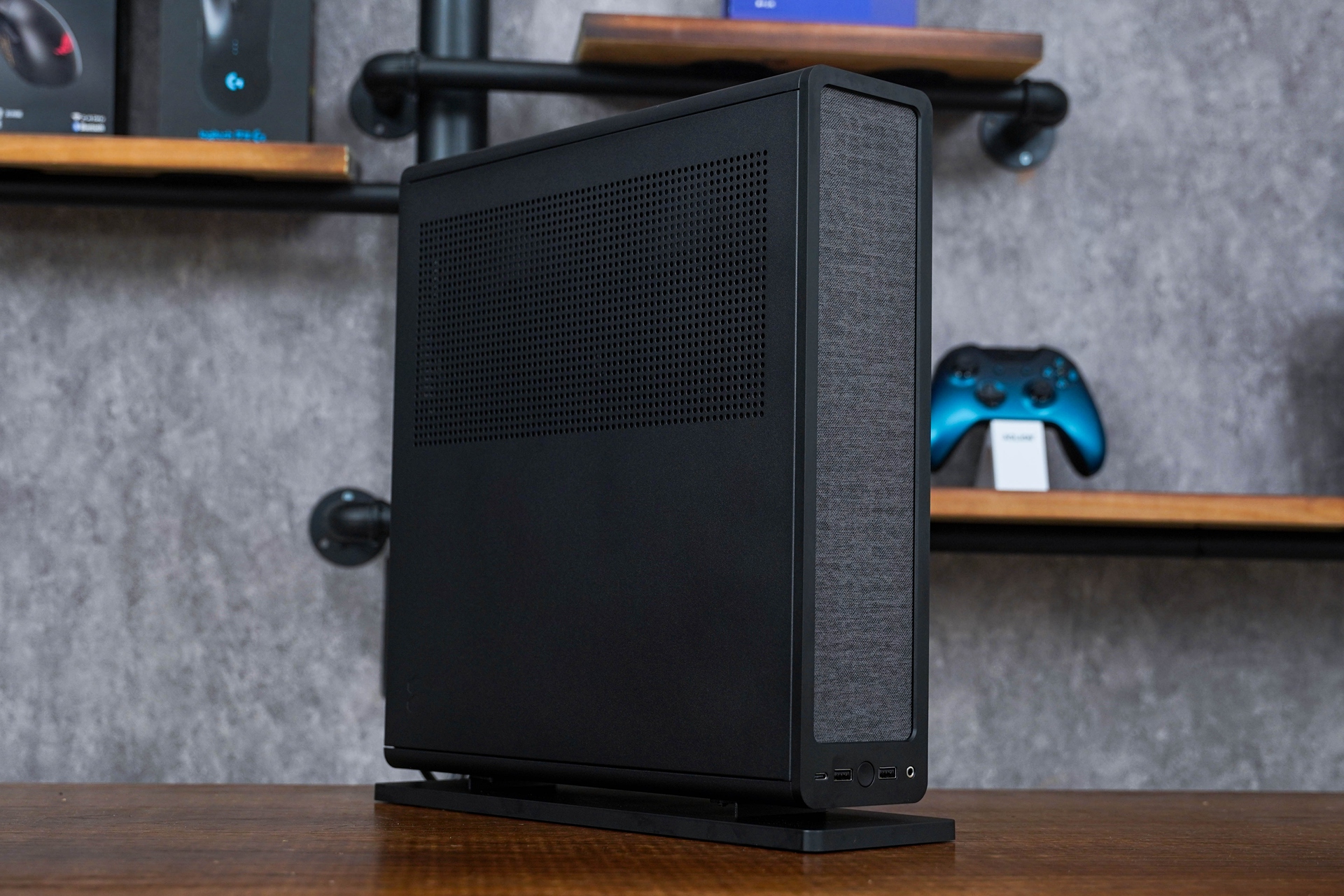 显卡|小桌面PC可参考,打造Ridge无光立卧工控风实用ITX主机