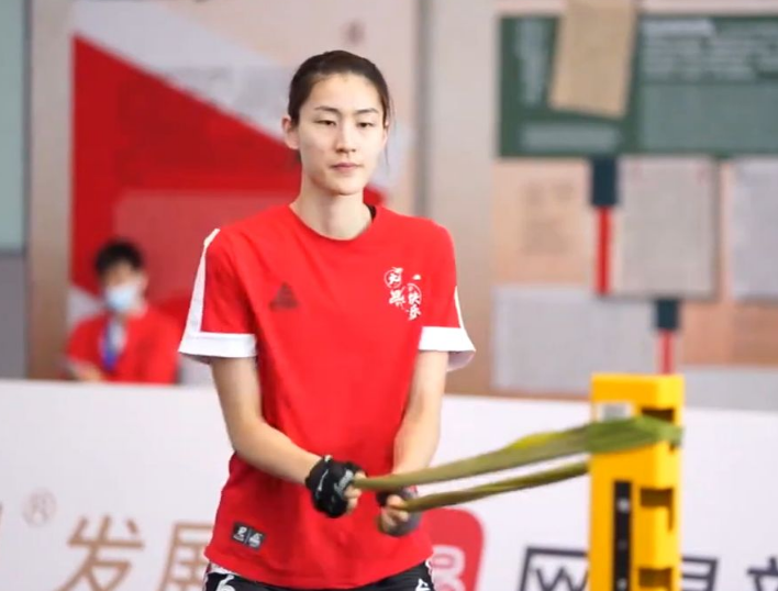大师赛|反转！中国女排功勋落寞，边缘国手逆袭，蔡斌迎接变革