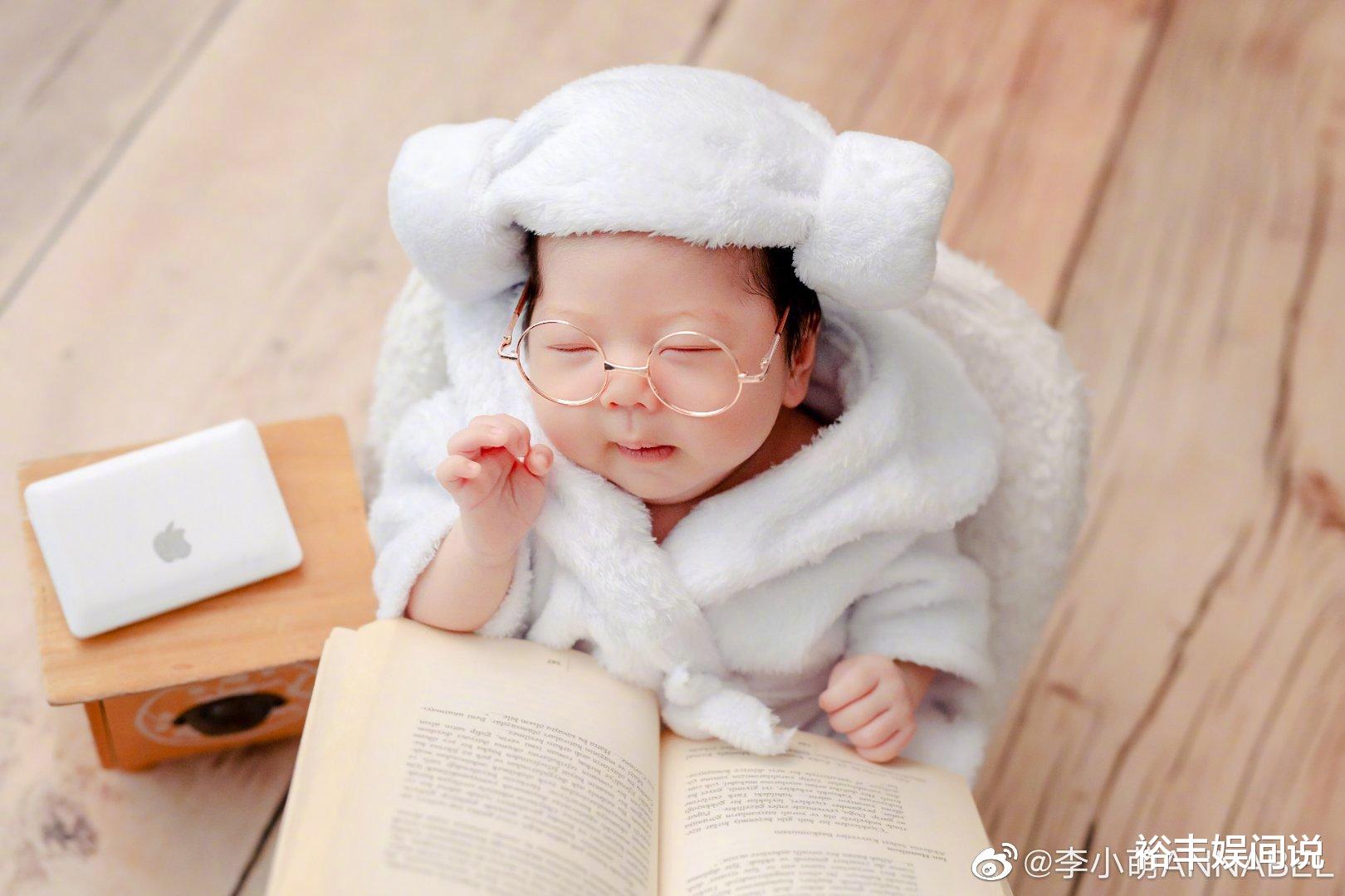 赵丽蓉|李小萌分享二胎儿子近照，可爱模样神似爸爸，产后两个多月已复工