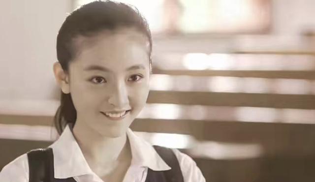 董洁|“花期太短”的10位女星，当初惊为天人，再见毫无灵气，沦为路人