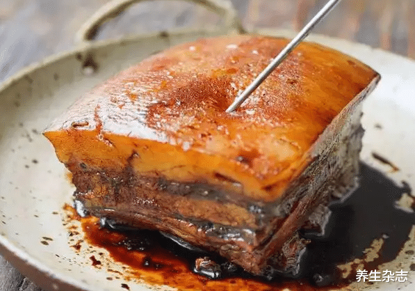 糖尿病|鸡蛋是糖尿病“催化剂”?医生:不想糖尿病上身,“1荤2素”别贪吃