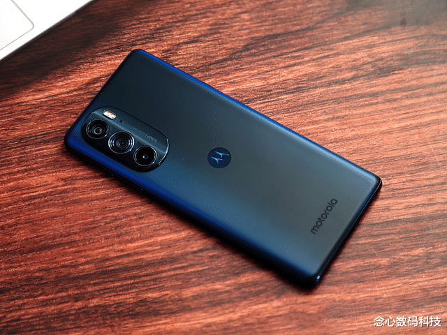 CPU|6款极具性价比的手机,中端机的价格旗舰机的体验,闭眼买就行了