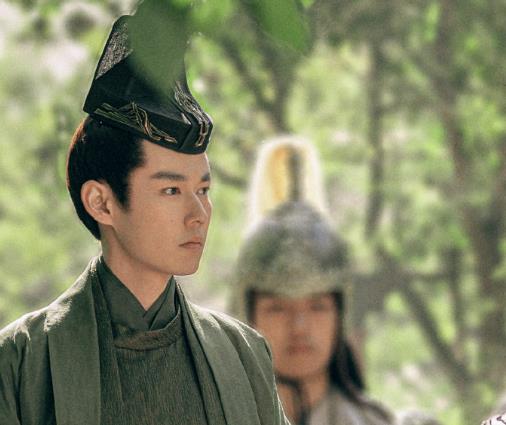 杨紫|杨紫的《青簪行》真的要播出吗？谁愿意当这个“接盘侠”呢？