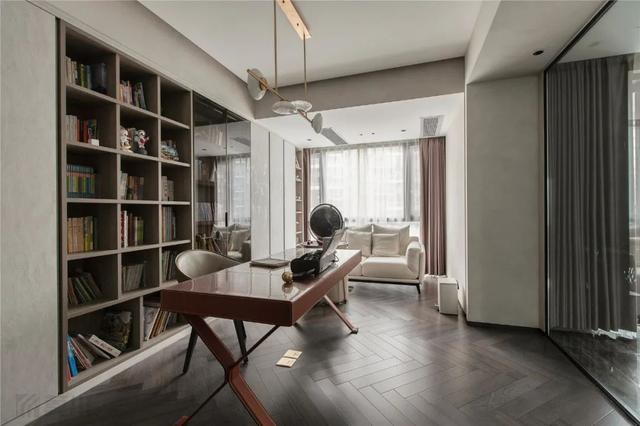 280㎡现代轻奢，开放式厨房与书房，生活空间时尚又宽敞