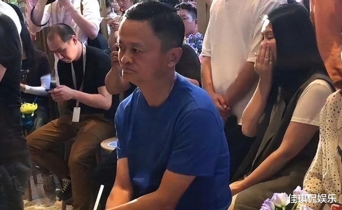 马云|马云自己\打脸\之前所说的，如今现身西班牙，开12亿游艇！