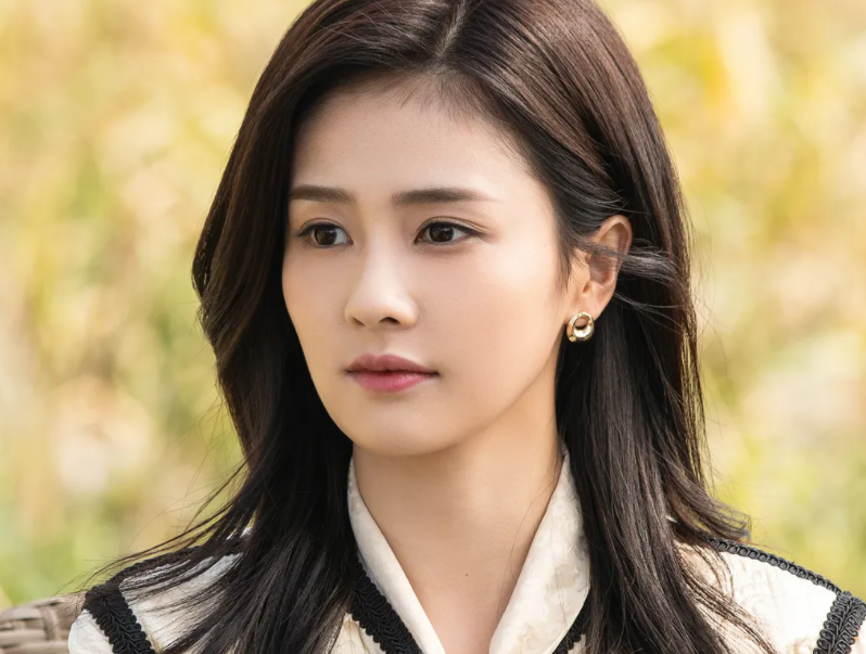 一生一世|让人越看越上头的《一生一世》，平淡与甜贯穿全剧，解析爱的本质