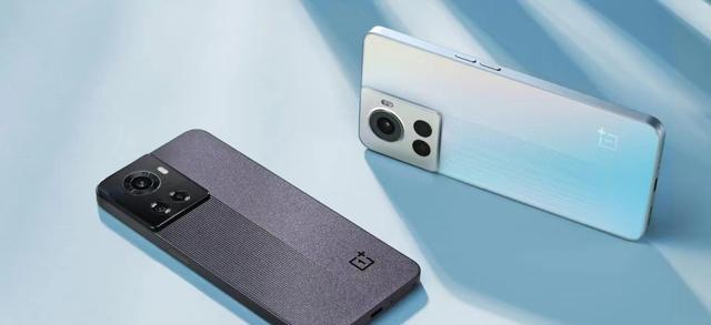 一加科技|18+1TB!2K直屏+5300mAh+80W,3nm机皇在路上