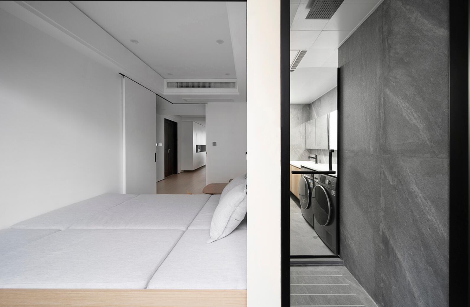 极简风不愧是最火的风格!她118㎡家,犹如美术馆一般,空灵洁净