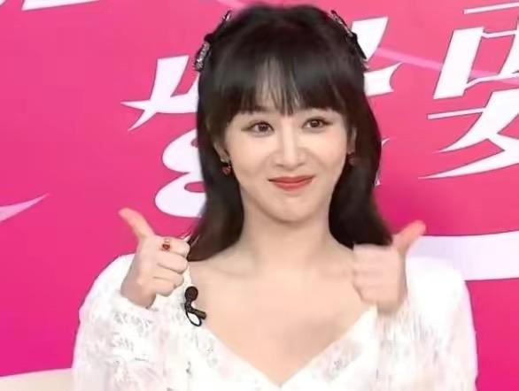 滤镜|杨紫年后首秀!山根变粗、新娘头影楼风,她啥时候能辞掉造型团队
