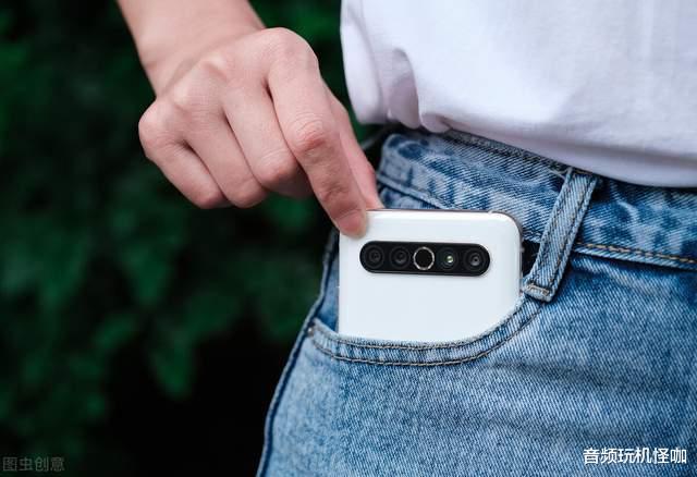 |外观设计是任何手机的门面,但如今却成肤浅的手段,非常值得深思