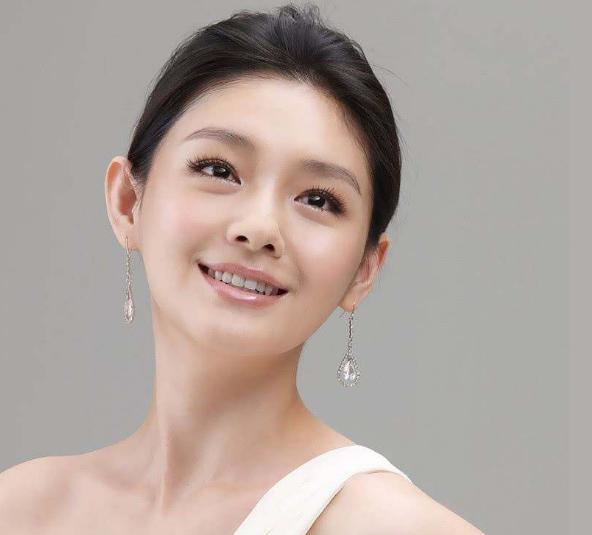 大S|与大S沟通有误,经纪公司否认大S为爱退圈,网友:到底该信谁?