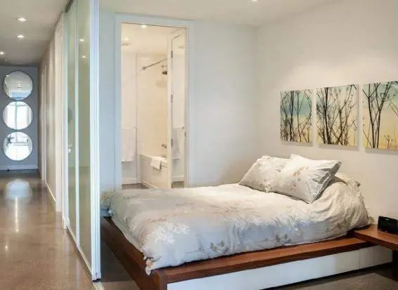 越来越多人卧室不买双人床了，现在流行这样装修，归家就照着装！